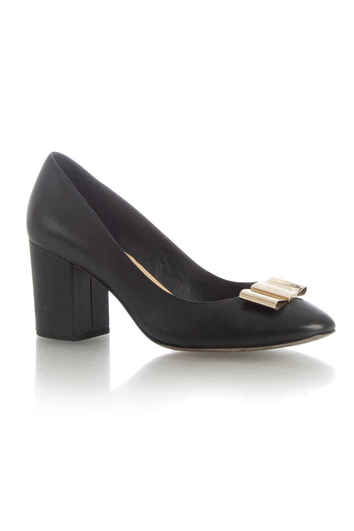 Zapato Kate Spade negro, vista posterior – ClosetRehab