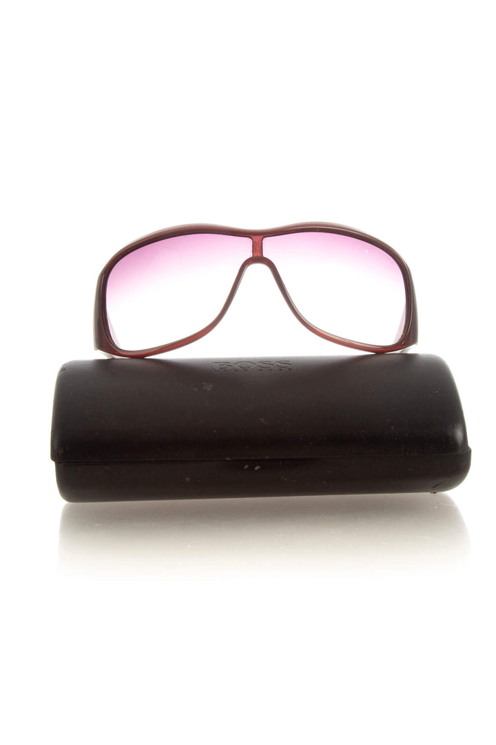 Lentes Hugo Boss rojo, detalle – ClosetRehab