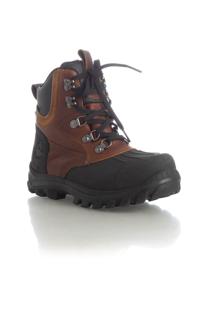 Zapato Timberland café y negro, vista posterior – ClosetRehab
