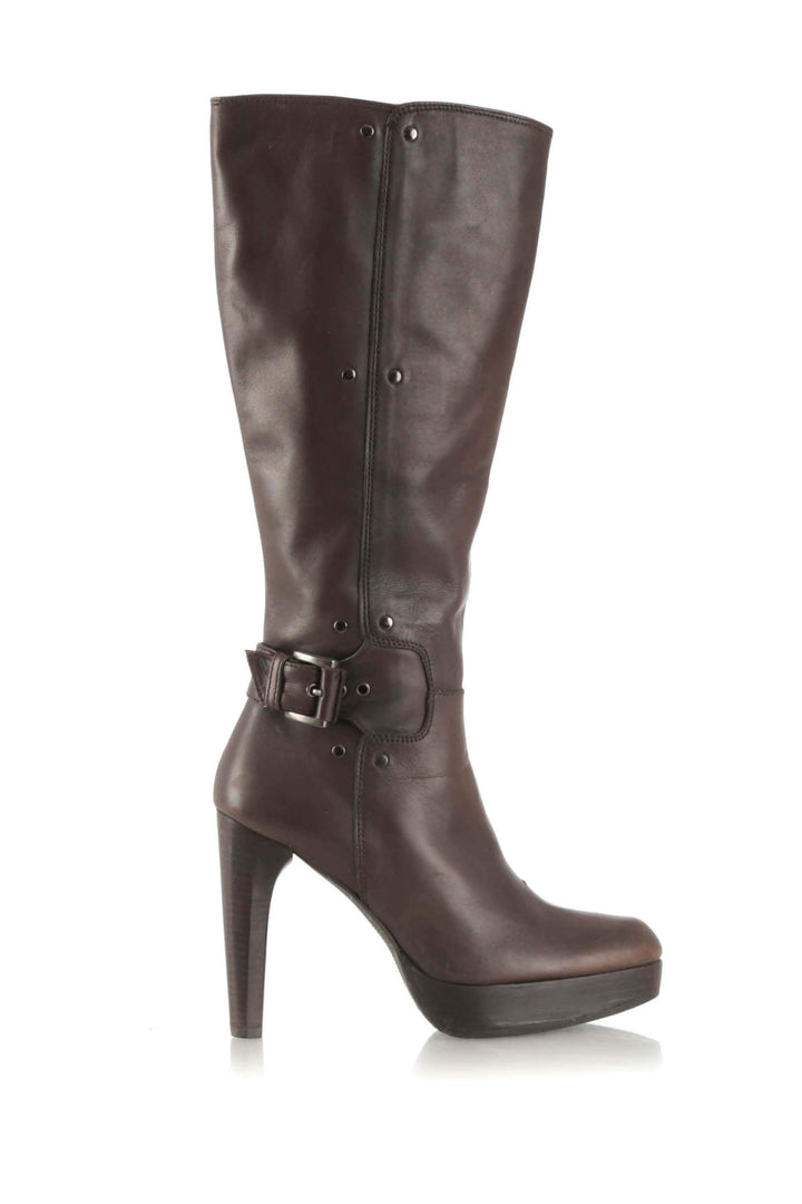 Bota Stuart Weitzman, vista frontal – ClosetRehab