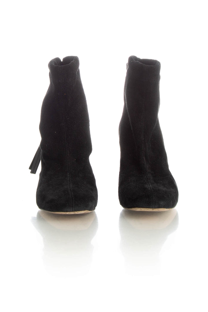 Zapato Stuart Weitzman negro, detalle – ClosetRehab