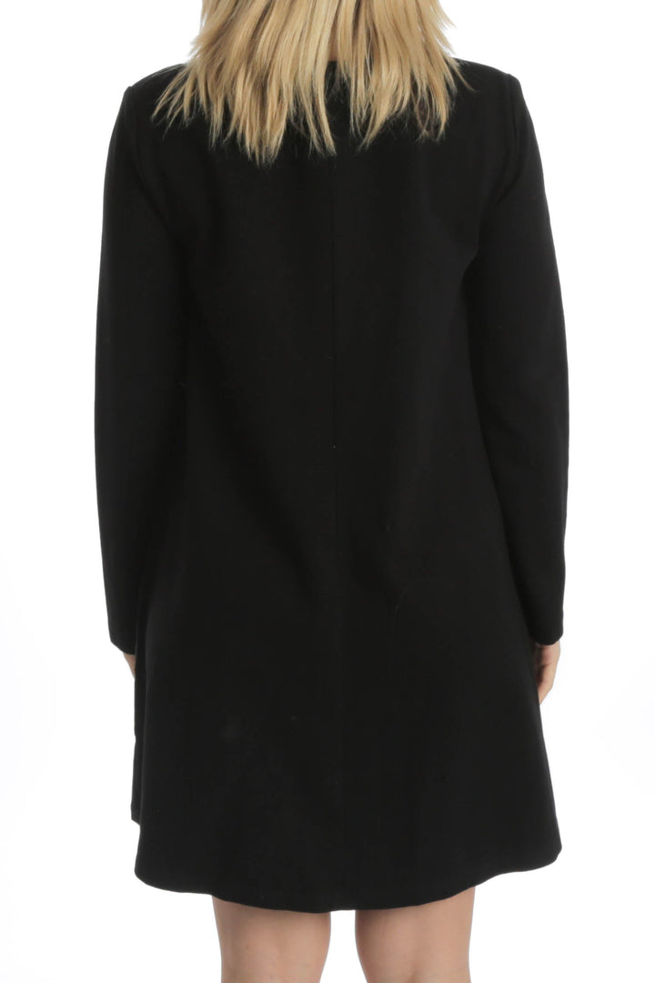 Vestido BCBG Maxazria negro, vista posterior – ClosetRehab