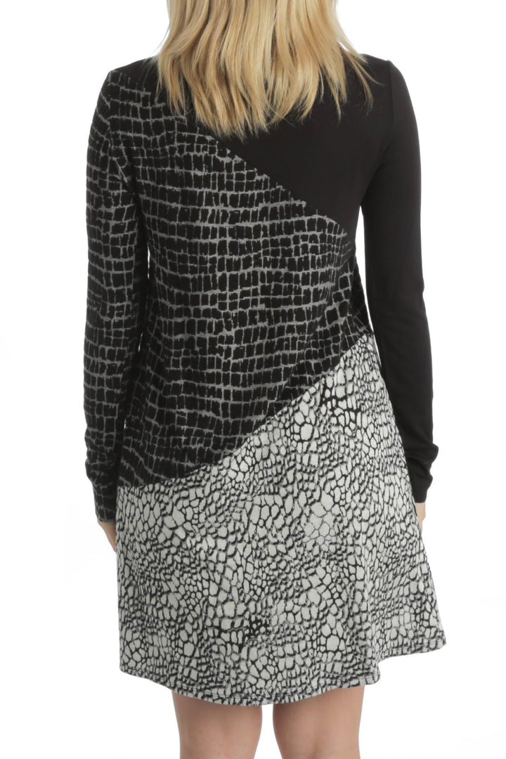 Vestido BCBG Maxazria negro, vista posterior – ClosetRehab