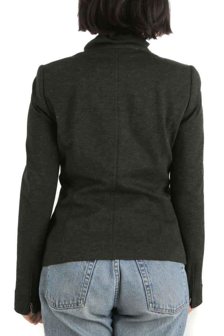 Chamarra Elie Tahari gris, vista posterior – ClosetRehab