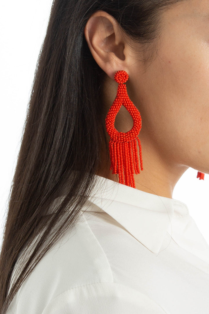 Aretes Deepa Gurnani, vista frontal – ClosetRehab