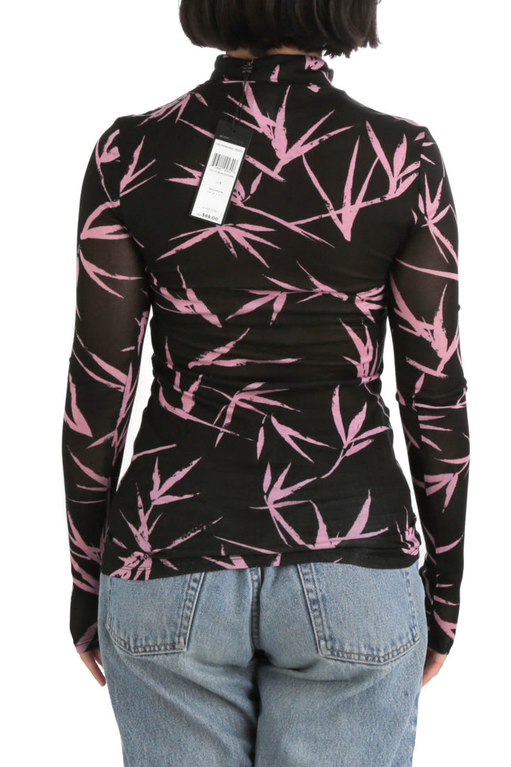 Blusa BCBG Maxazria NWT estampado y negro, vista posterior – ClosetRehab