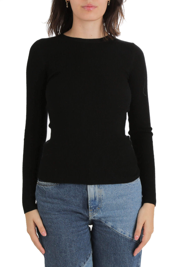 Blusa Theory negro, vista frontal – ClosetRehab