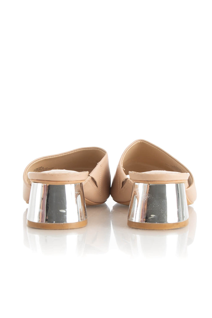 Zapato Karl Lagerfeld rosa, vista posterior – ClosetRehab