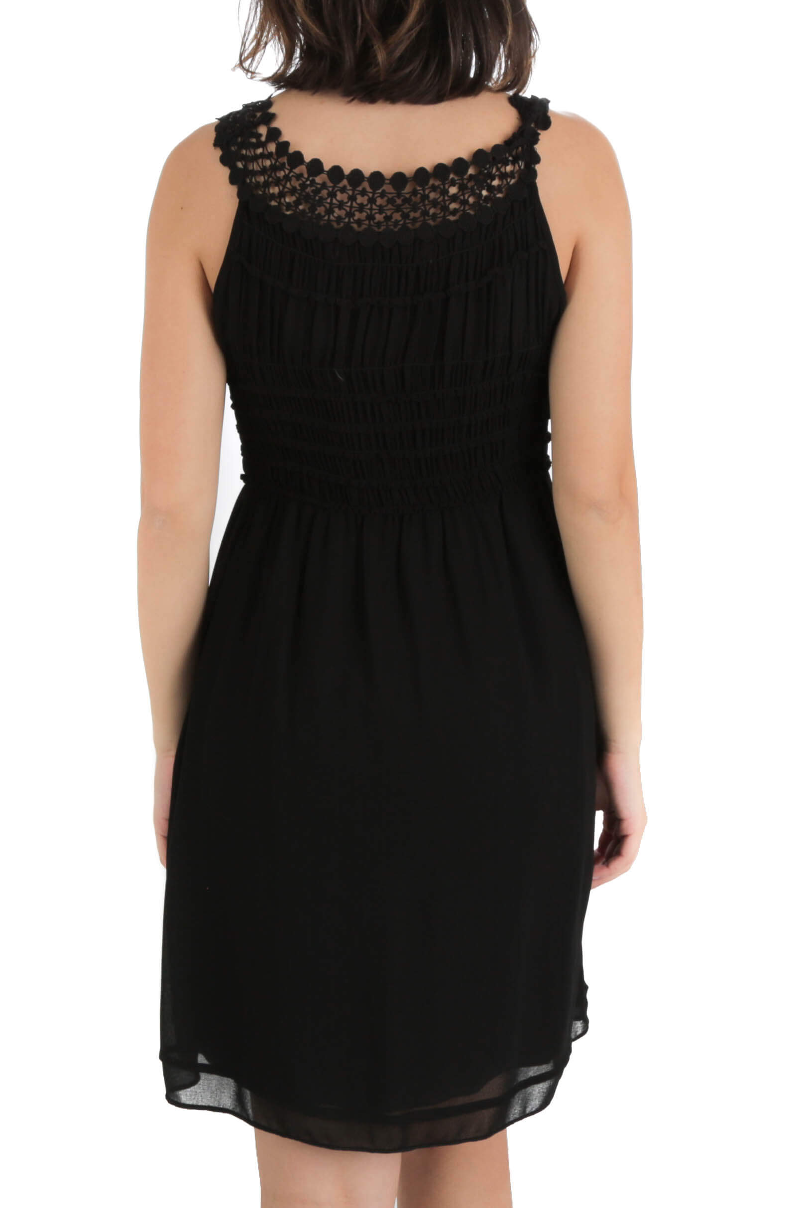 Max Studio, Talla M