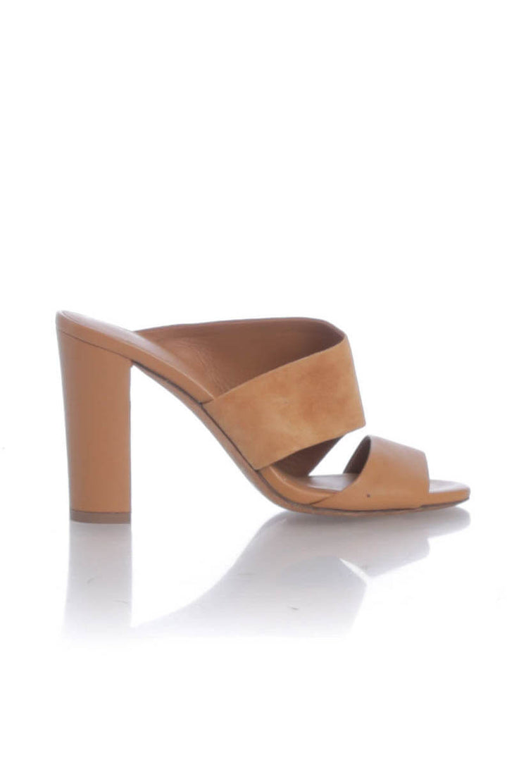 Zapato Vince. café, vista frontal – ClosetRehab