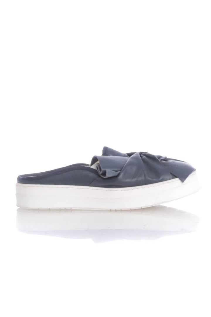 Zapato Gabriella Michel azul, vista frontal – ClosetRehab