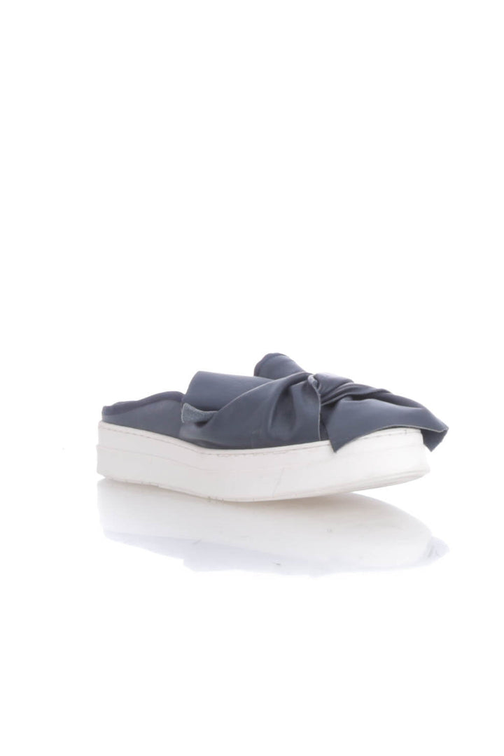 Zapato Gabriella Michel azul, vista posterior – ClosetRehab