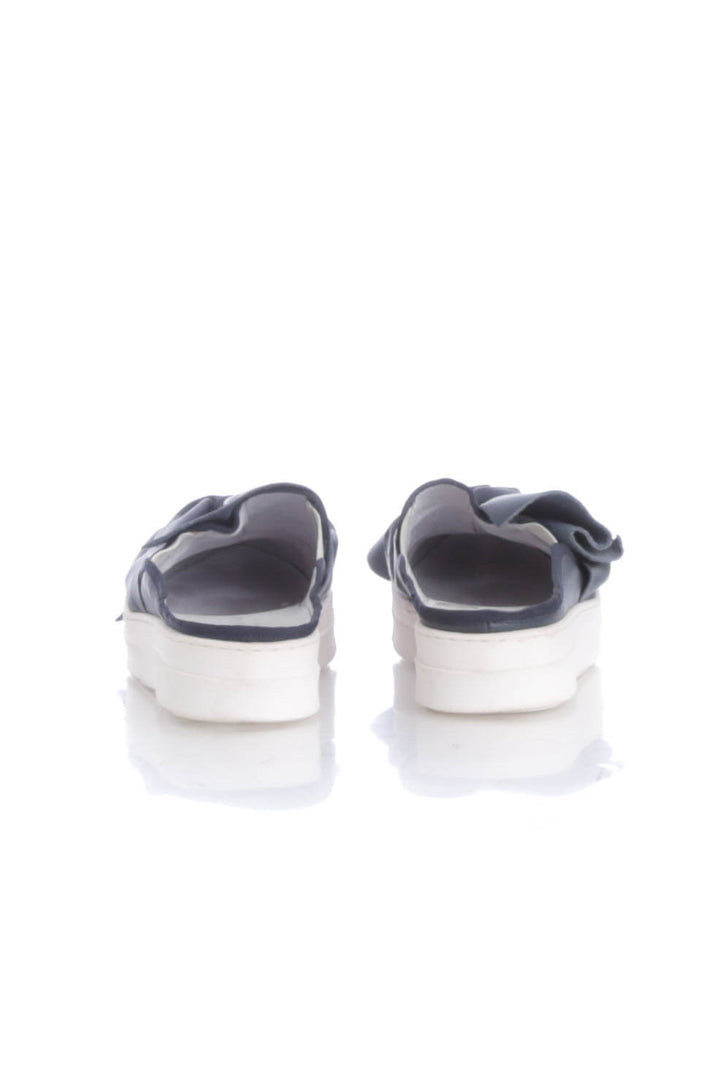 Zapato Gabriella Michel azul, detalle – ClosetRehab