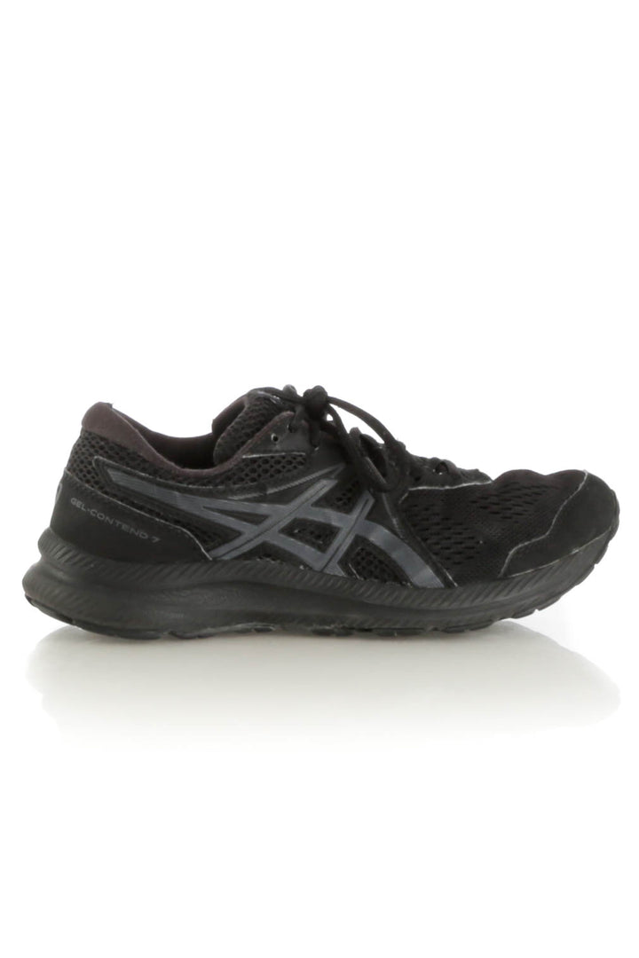Zapato Asics negro, vista frontal – ClosetRehab