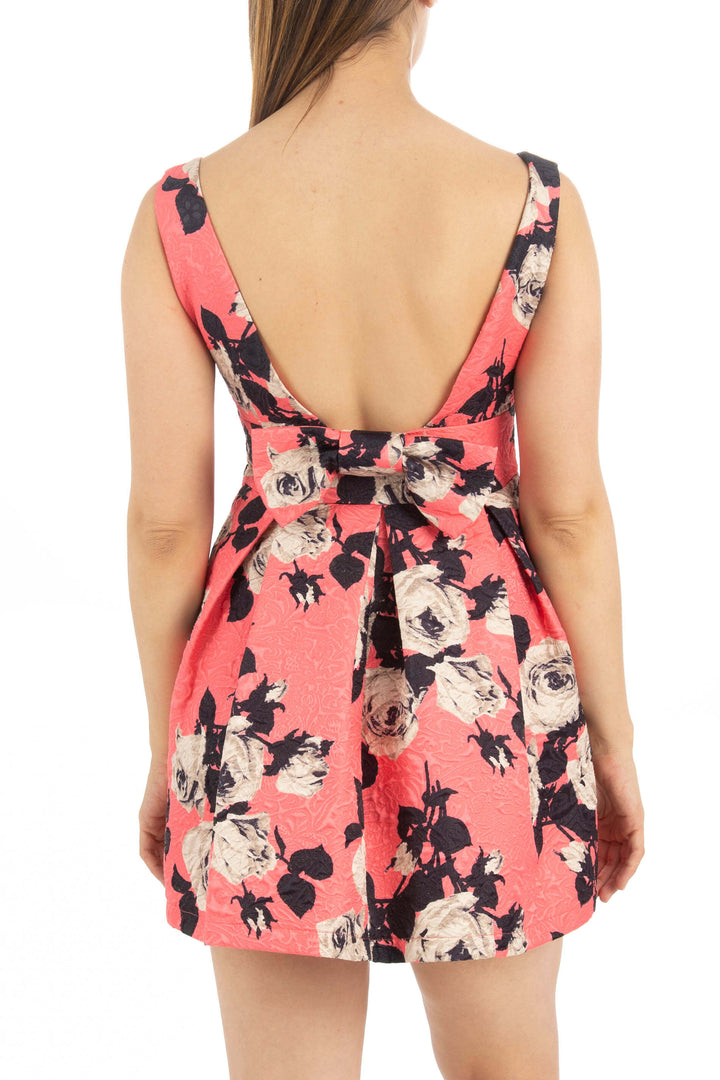 Vestido rosa, vista posterior – ClosetRehab