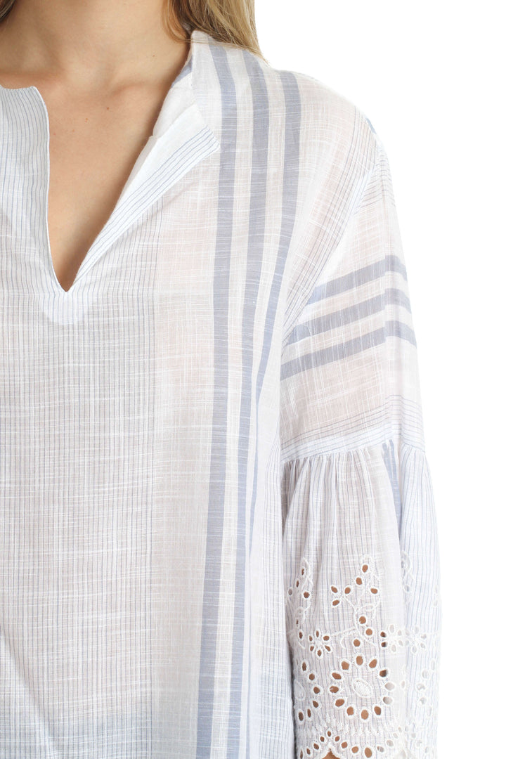 Blusa Mango blanco, vista lateral – ClosetRehab