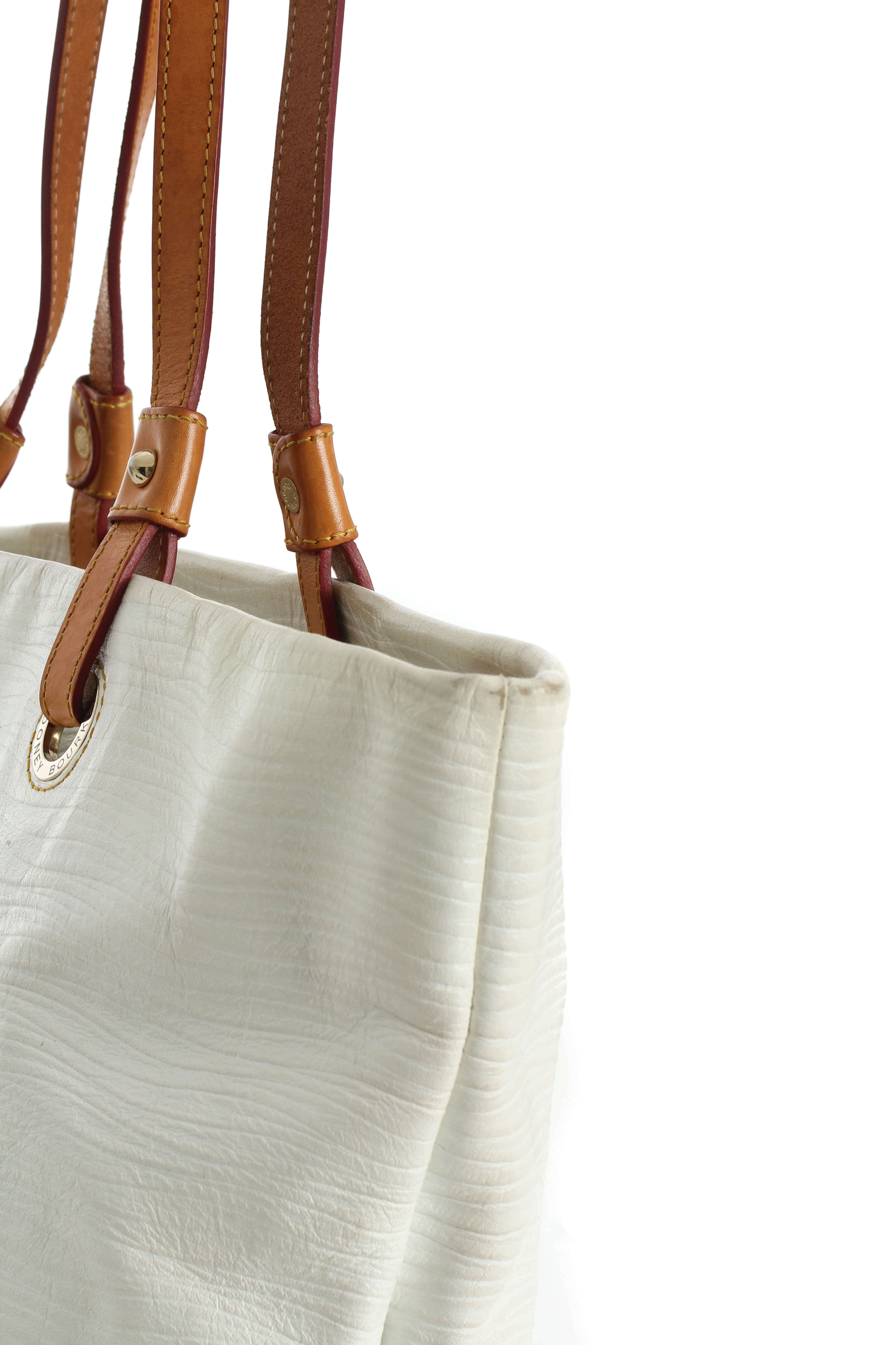 Dooney & Bourke