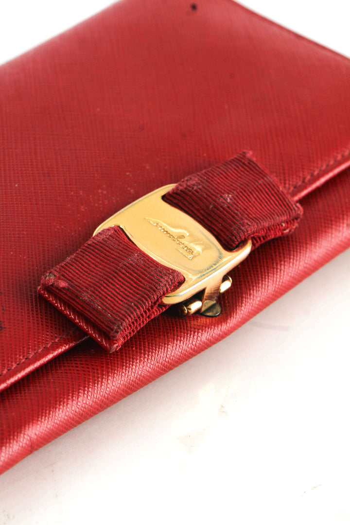 Cartera Salvatore Ferragamo rojo, detalle 6 – ClosetRehab