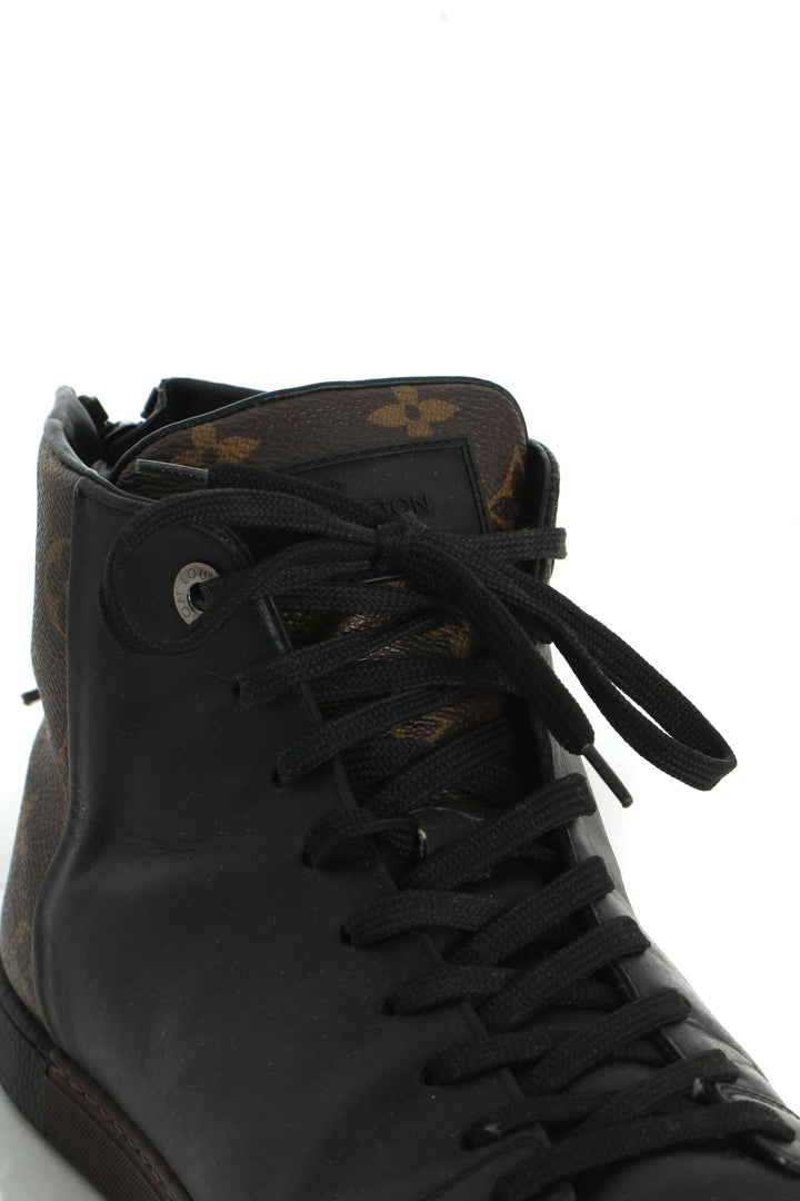 Zapato Louis Vuitton estampado y negro, detalle 7 – ClosetRehab