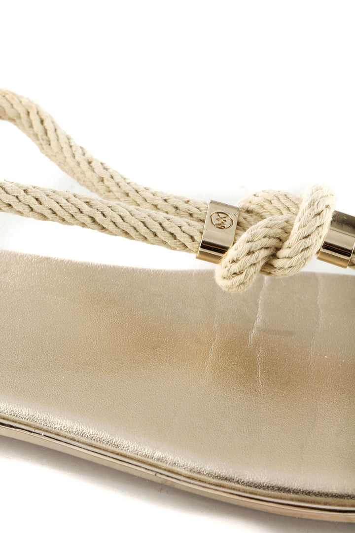 Zapato Michael Kors dorado, detalle 10 – ClosetRehab