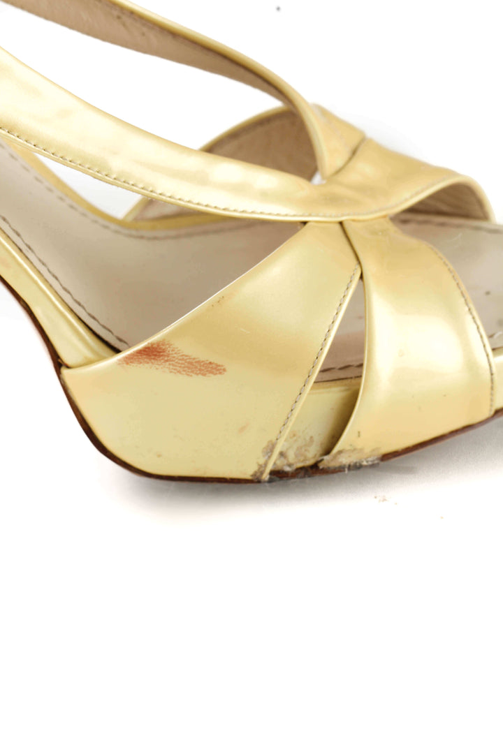 Zapato Louis Vuitton amarillo y dorado, detalle 11 – ClosetRehab
