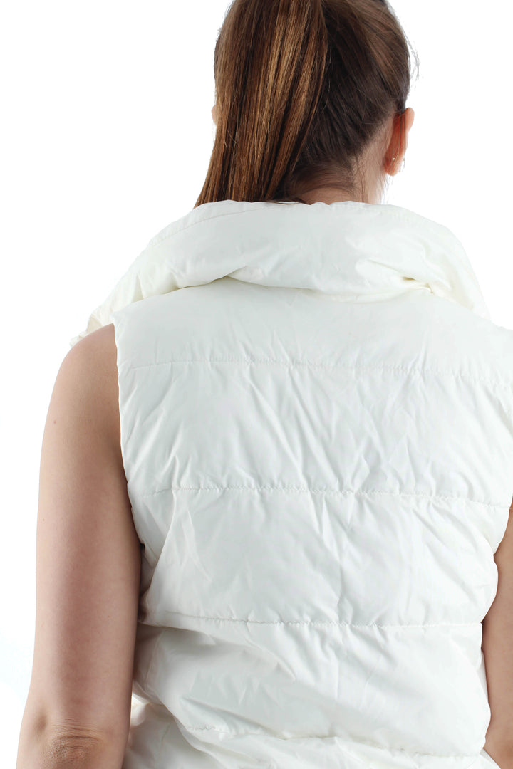 Chaleco Old Navy blanco, detalle – ClosetRehab
