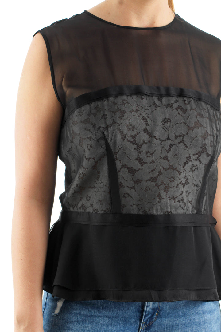 Blusa Carolina Herrera negro, vista lateral – ClosetRehab