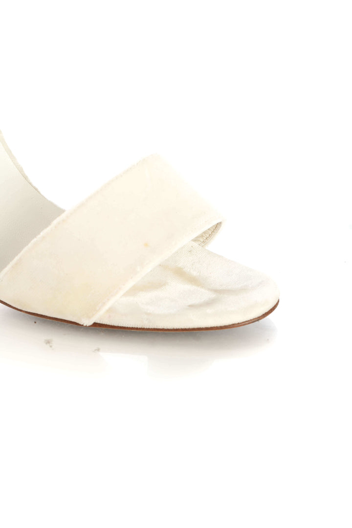 Zapato Manolo Blahnik blanco, detalle 8 – ClosetRehab