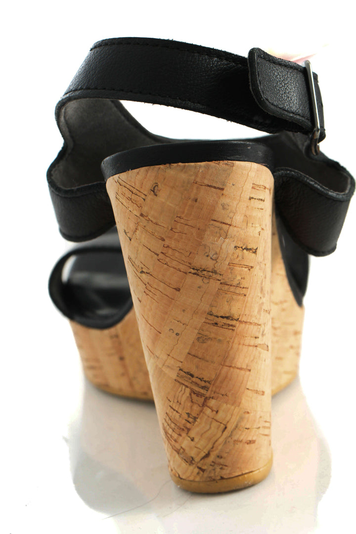 Zapato Stuart Weitzman negro, detalle 9 – ClosetRehab