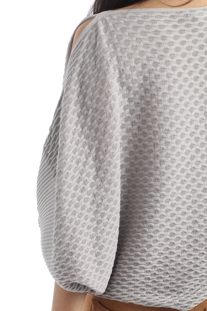 Blusa Ambrosi gris, vista lateral – ClosetRehab