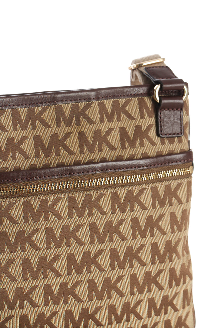Bolsa Michael Kors café y estampado, detalle 5 – ClosetRehab