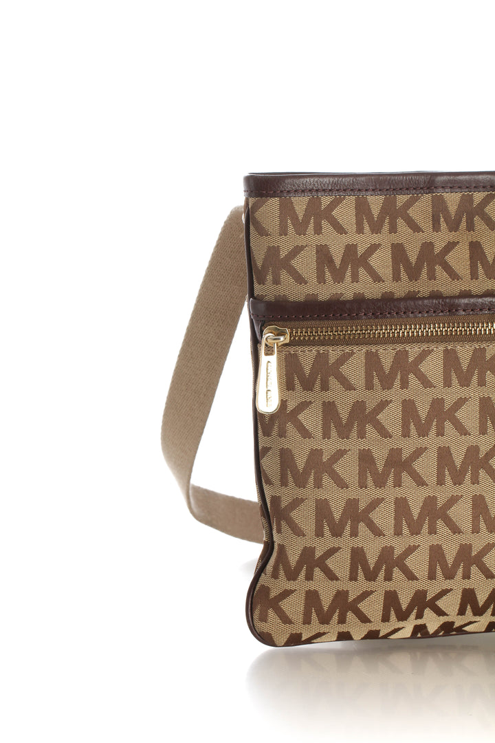 Bolsa Michael Kors café y estampado, detalle 6 – ClosetRehab