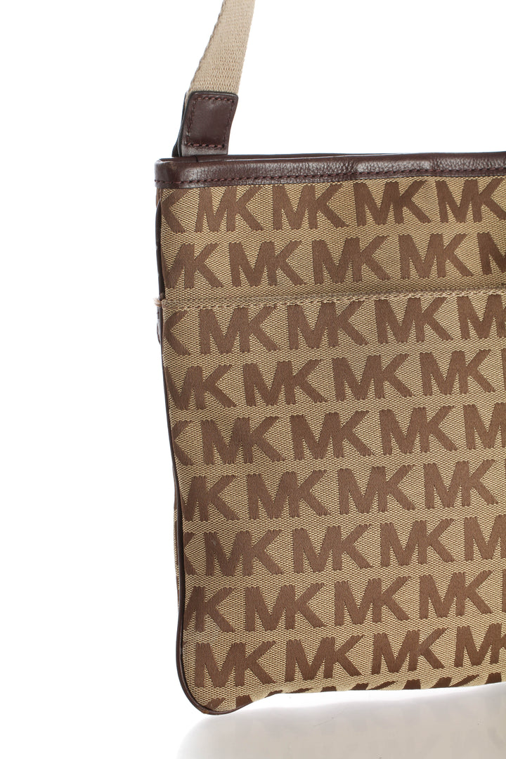 Bolsa Michael Kors café y estampado, detalle 7 – ClosetRehab