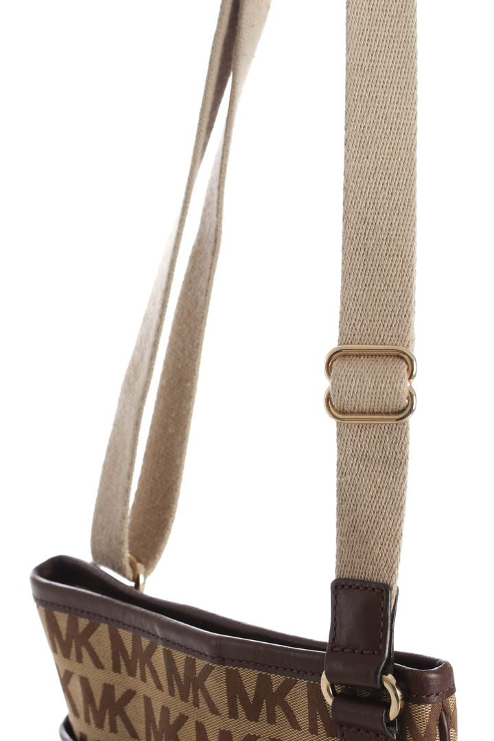 Bolsa Michael Kors café y estampado, detalle 8 – ClosetRehab