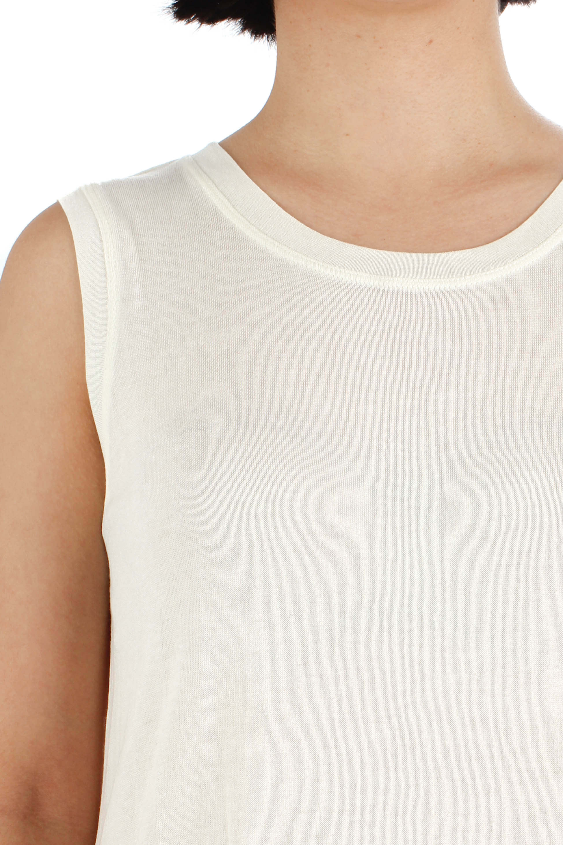 BCBG Maxazria, Talla S