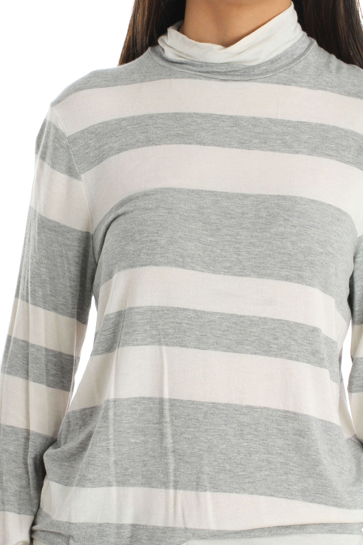 Blusa Banana Republic gris, vista lateral – ClosetRehab