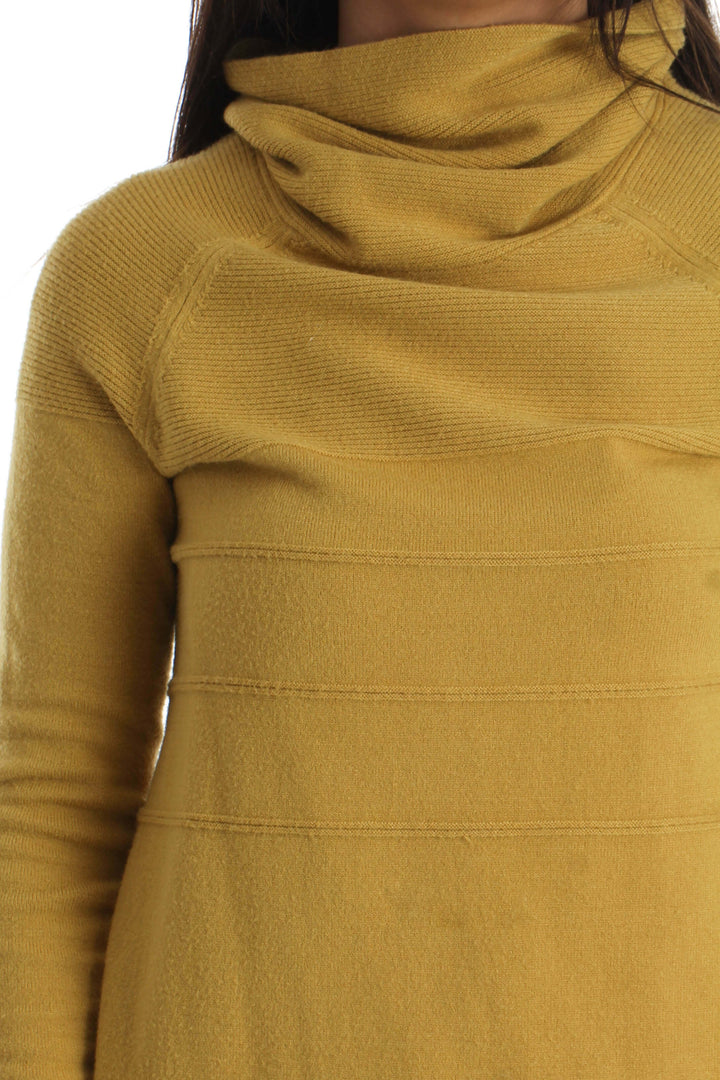 Blusa Roberto Verino amarillo, vista lateral – ClosetRehab