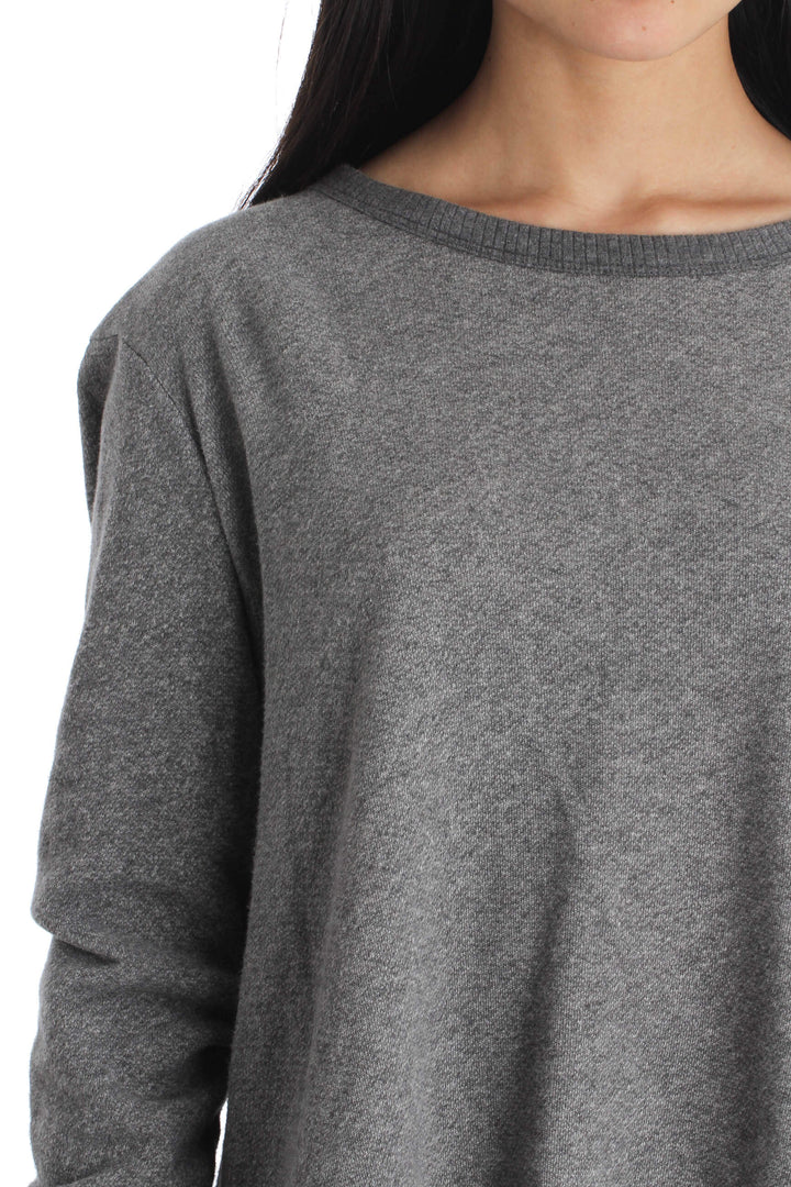 Blusa Wilt gris, vista lateral – ClosetRehab