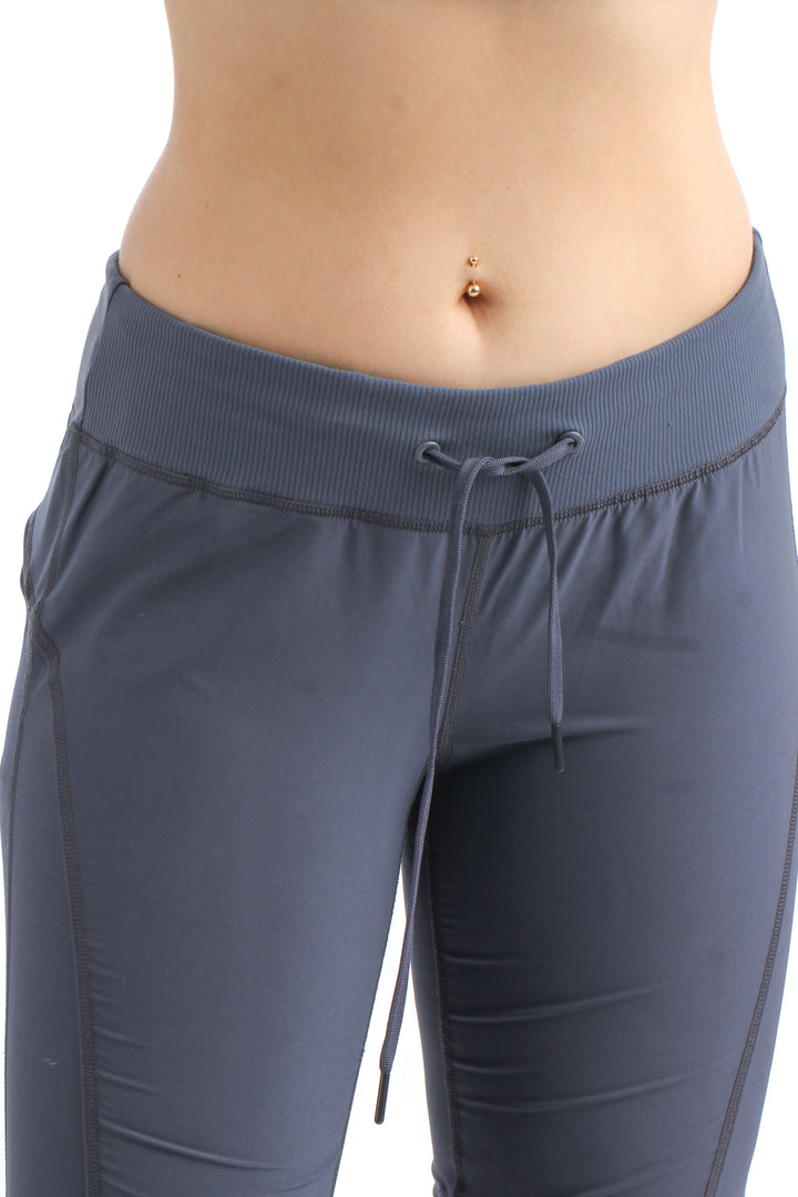 Pantalón Zella azul, detalle – ClosetRehab