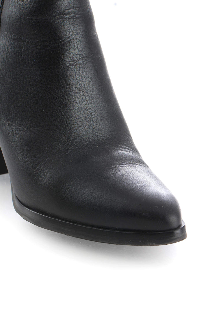 Zapato Marc Fisher negro, detalle 8 – ClosetRehab