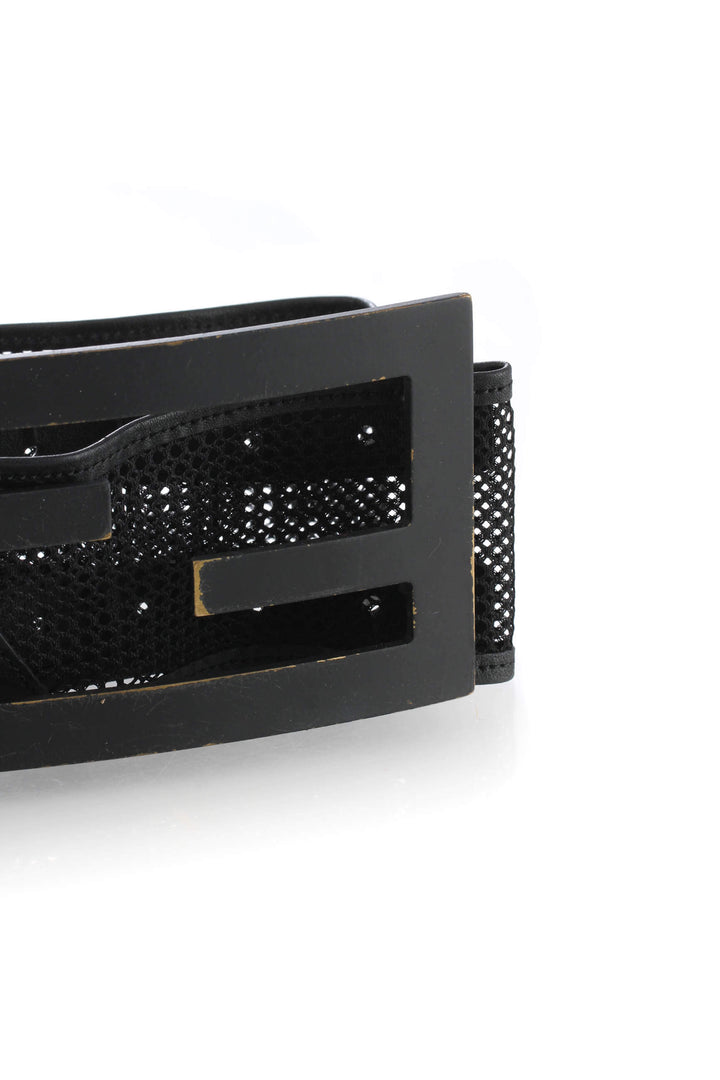 Cinturón Fendi negro, vista lateral – ClosetRehab