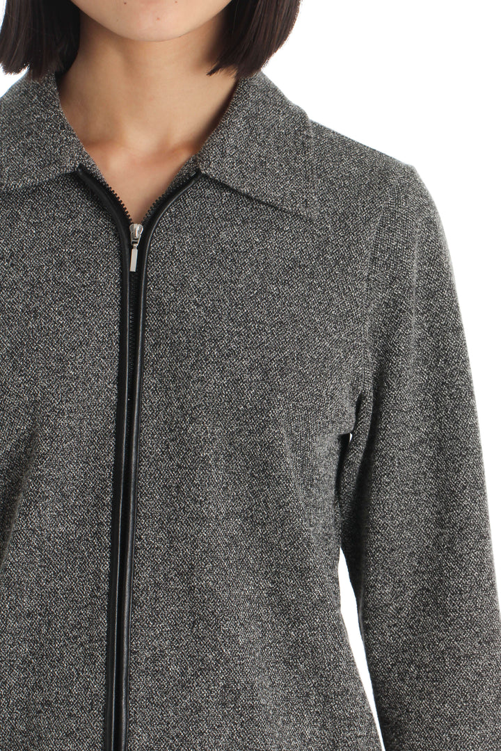 Chamarra Liz Claiborne gris, vista lateral – ClosetRehab