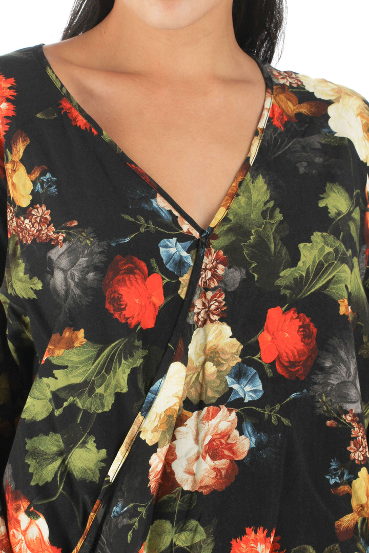 Blusa The Odells estampado y negro, vista lateral – ClosetRehab