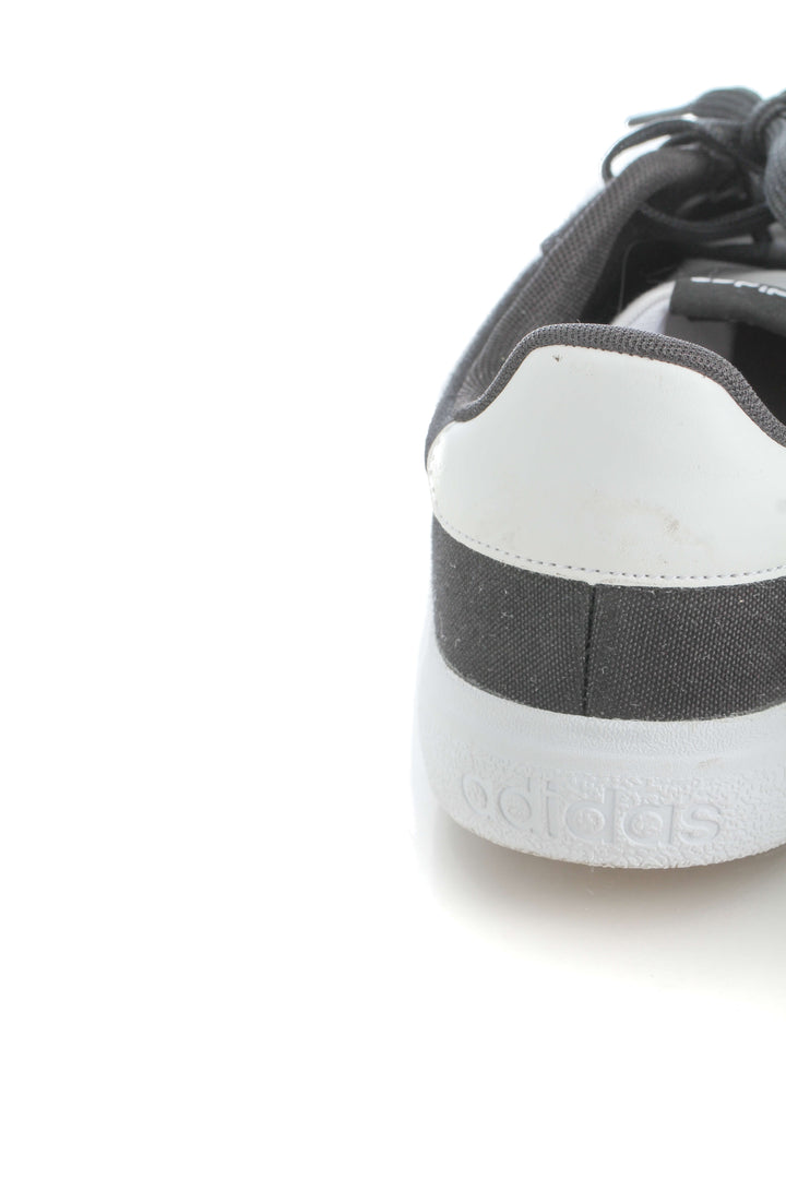 Zapato Adidas negro, detalle 6 – ClosetRehab