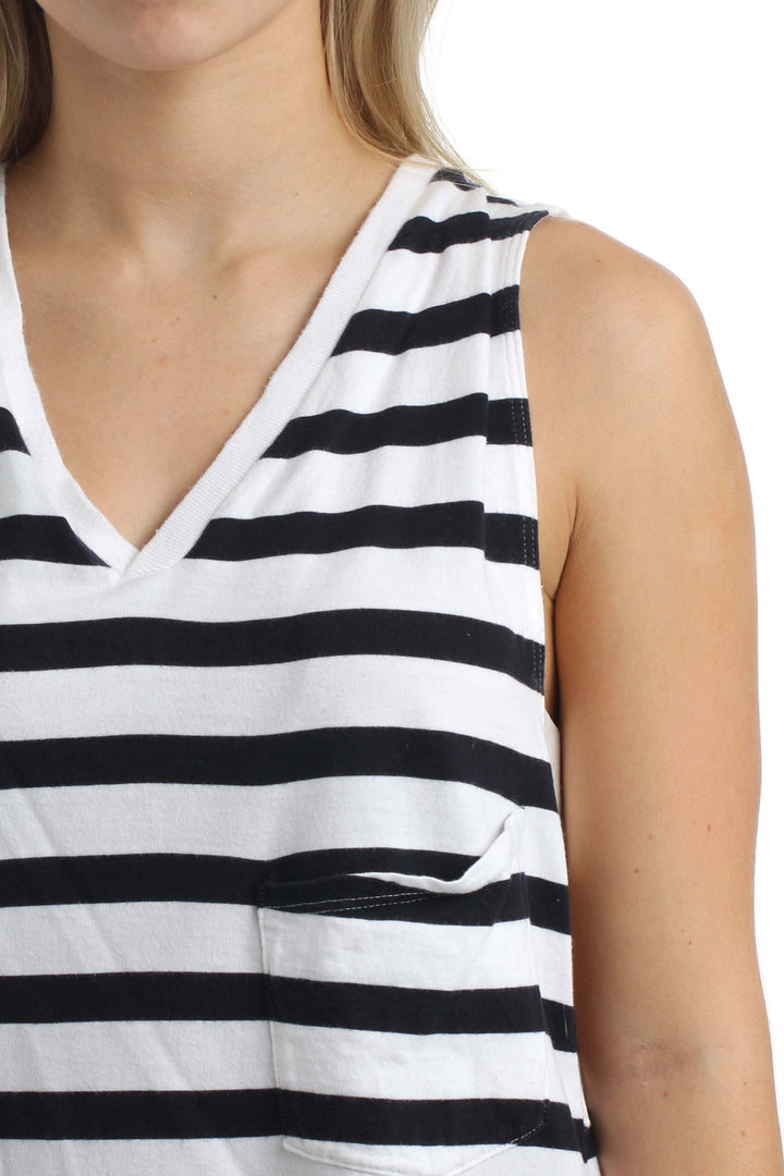 Blusa Theory azul y estampado, detalle – ClosetRehab