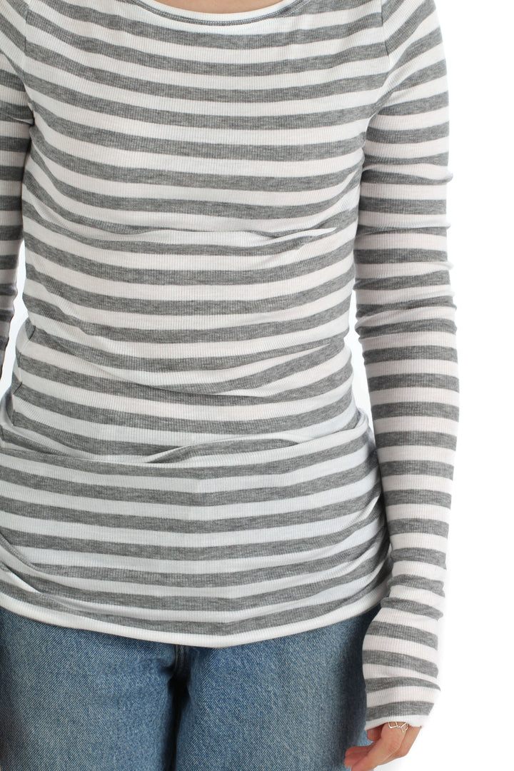 Blusa BCBG Maxazria gris, vista lateral – ClosetRehab