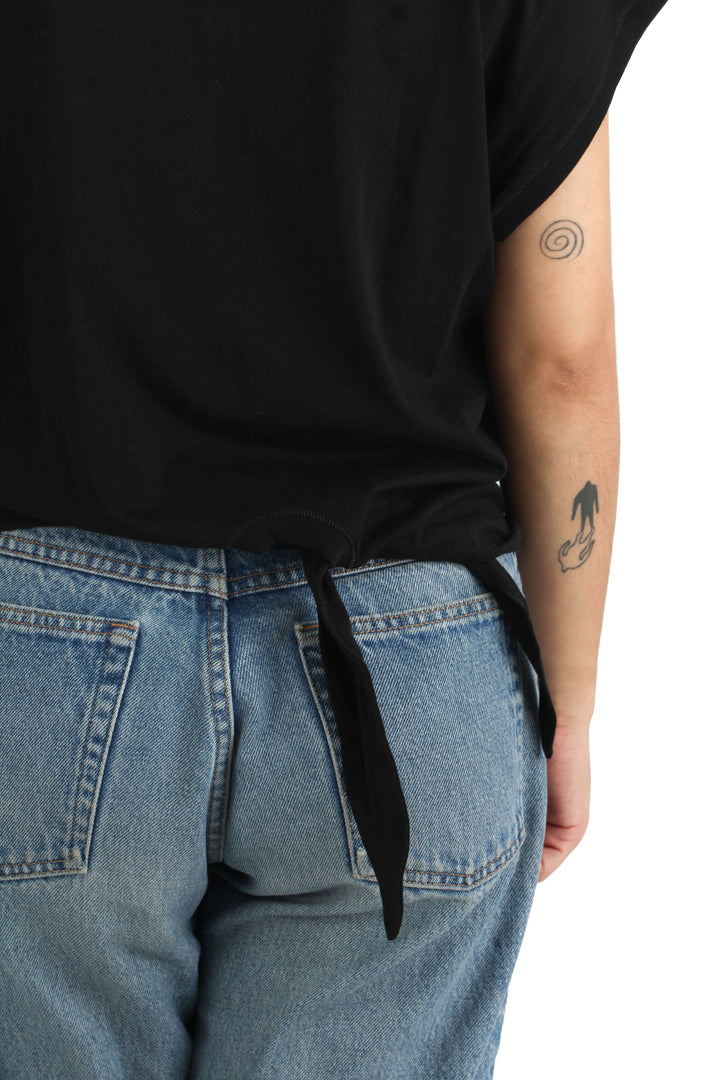 Blusa 7 For all Mankind negro, vista lateral – ClosetRehab