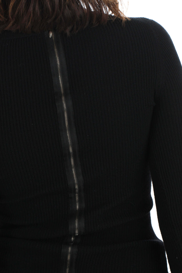 Blusa Theory negro, detalle – ClosetRehab