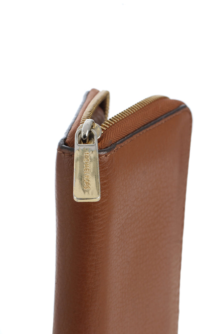 Cartera Michael Kors café, detalle 5 – ClosetRehab