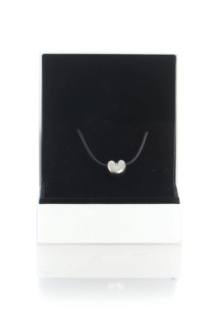Collar TANE, vista frontal – ClosetRehab
